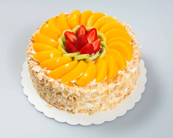 Tort lub ciasto owocowe na tle. — Zdjęcie stockowe