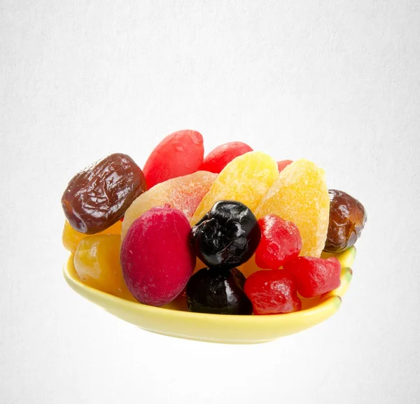 Frutta secca o frutta conservata assortita sullo sfondo . — Foto Stock