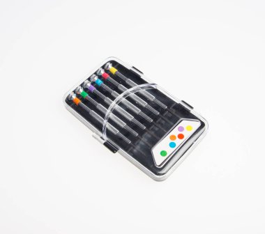 tornavida veya arka plan üzerinde metal küçük tornavida