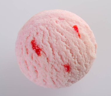 dondurma kaşık. Çilekli dondurma.