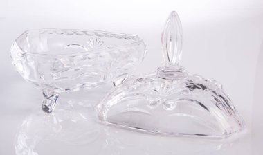 kavanoz. bir arka plan üzerinde kristal kavanoz.