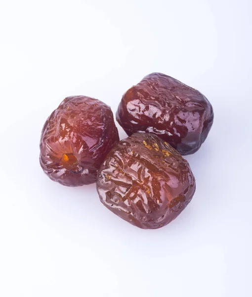 Fruits conservés. sucre chinois daté conserves de fruits sur le bac — Photo