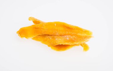 Bir arka plan üzerinde kurutulmuş Mango veya kurutulmuş Mango dilimleri.