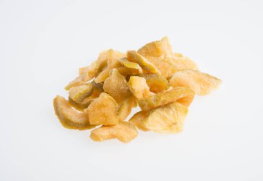 kurutulmuş guava ya da kurutulmuş meyveler bir arka plan üzerinde.