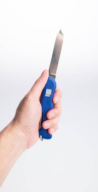 Bıçak ya da Çakısı bir arka plan üzerinde.