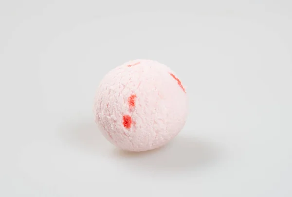 아이스크림 국자 또는 백그라운드에 아이스크림 볼. — 스톡 사진
