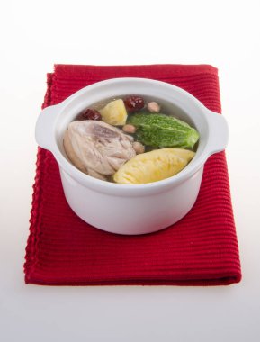 tavuk ve ot çorbası, Çin yemeği stili.