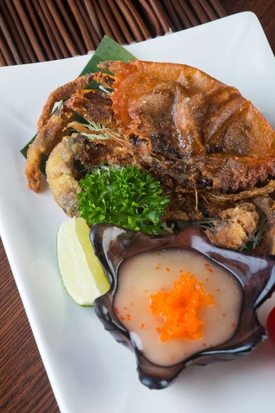 Masakan Jepang. kepiting di latar belakang — Stok Foto