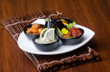 Japon mutfağı. arka planda suşi ahtapot