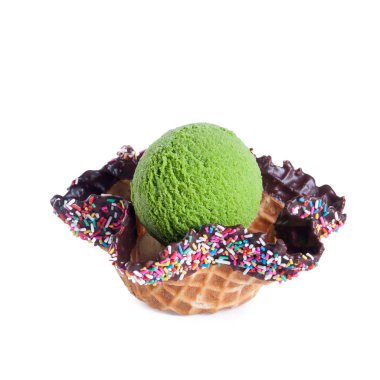 Dondurma kepçesi ya da yeni arka planda dondurmalı waffle kasesi.