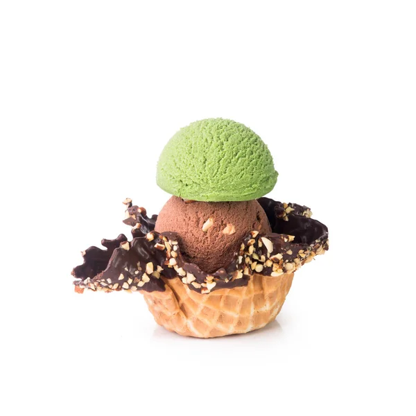 Colher de sorvete ou tigela de waffle de sorvete no fundo novo . — Fotografia de Stock