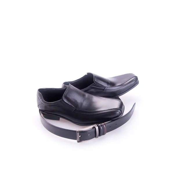 Riemen en schoenen- of zwarte kleurriemen en schoenen voor heren op de rug — Stockfoto