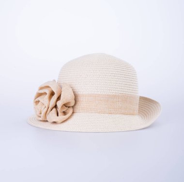 Şapka ya da bayan hasır şapka yeni bir arka planda.