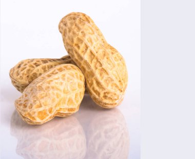 fındık, fıstık ve soyulmamış fındık..