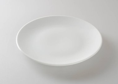 yeni bir arkaplanda tabak ya da boş tabak.