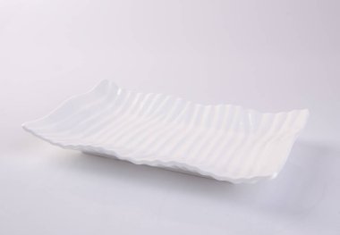 yeni bir arkaplanda tabak ya da boş tabak.