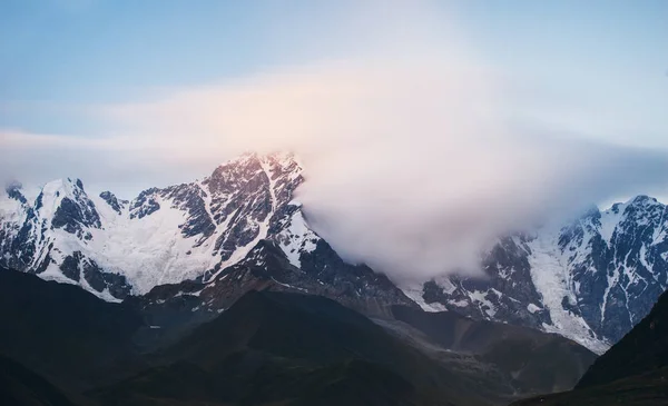 Al mattino possiamo perdere la vista migliore — Foto Stock