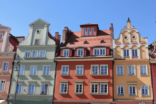 Építészet, Wrocław, Lengyelország, Európa. Belváros, színes, a történelmi piac tértől bérházak. Alsó-Szilézia, Európa. — Stock Fotó