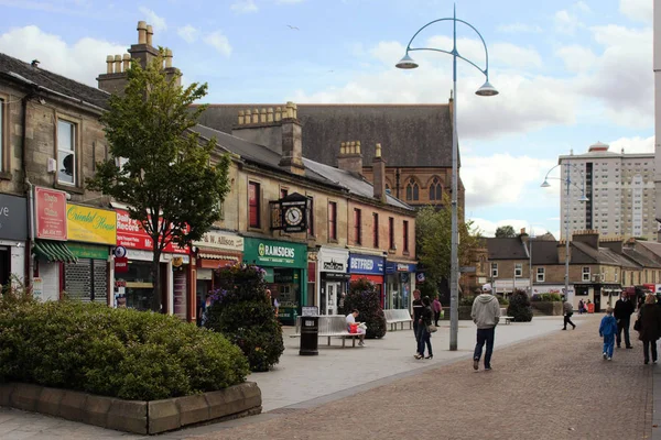 Ulice w Coatbridge, North Lanarkshire, Wielka Brytania, 08.08.2015 — Zdjęcie stockowe
