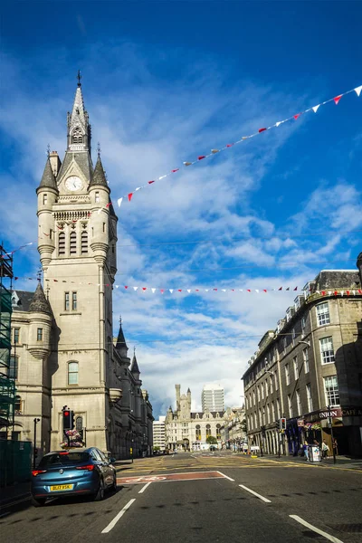 Aberdeen granite city, Adosado en Union Street, Escocia, Reino Unido —  Fotos de Stock