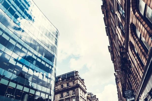Moderne Glasarchitektur Mit Alter Und Historischer Architektur Zentrum Von Glasgow — Stockfoto