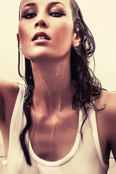 Attractive wet brunette girl in shower — Stock Photo, Image