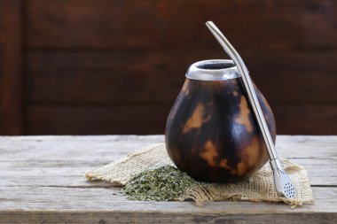 Geleneksel yerba mate çay su kabakları kupa ve bombilla