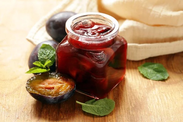 Homemade organic jam of plum. Healthy natural food — Stock fotografie