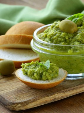 Marine zeytin tapenade, meze geleneksel dip