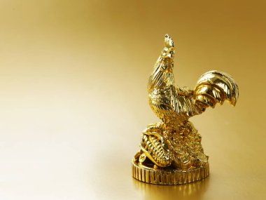 Yeni yıl, altın horoz, oryantal takvim simgesi