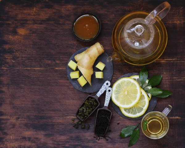 Teáskészlet, gyömbér, citrom és méz — Stock Fotó