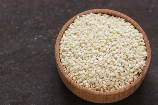 Natural organic seeds of white sesame — Stock Photo, Image