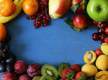 Farklı meyve ve çilek, sağlıklı gıda