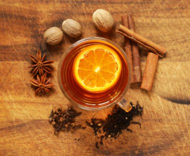 Tarçın, anason, karanfil baharat kış çayı-