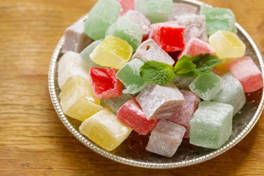 Gümüş eşya, geleneksel Türk lokumu tatlılar davranır