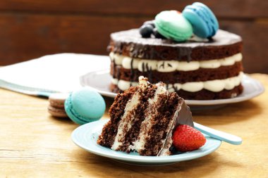  Çikolatalı kek vanilyalı krema ile bir tatlı bir tatil için değil.