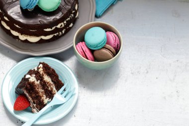  Çikolatalı kek vanilyalı krema ile bir tatlı bir tatil için değil.