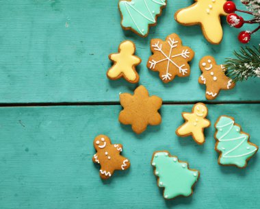 Noel gingerbread çerezleri tatil hediye ve tatlı