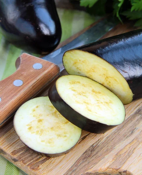Fresh Organic Eggplant Wooden Table — Stock Photo, Image