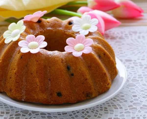 Pastel Redondo Pascua Para Comida Festiva —  Fotos de Stock