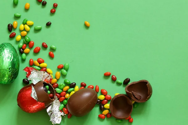 Décoration Pâques Avec Œufs Chocolat Bonbons Pour Friandises — Photo