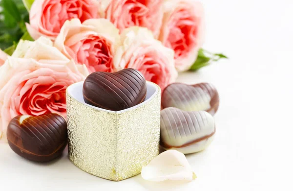 バレンタインデーのためチョコレート ハート — ストック写真