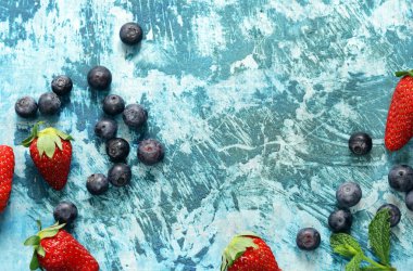 taze organik çilek karışımı tatlı sağlıklı gıda