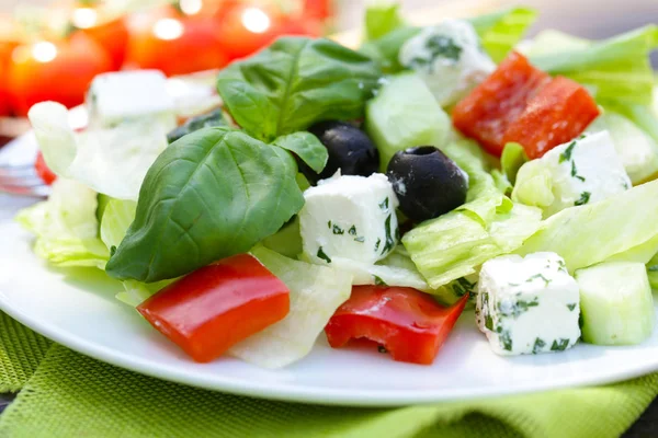 Griechischer Salat Mit Käse Tomaten Und Oliven — Stockfoto