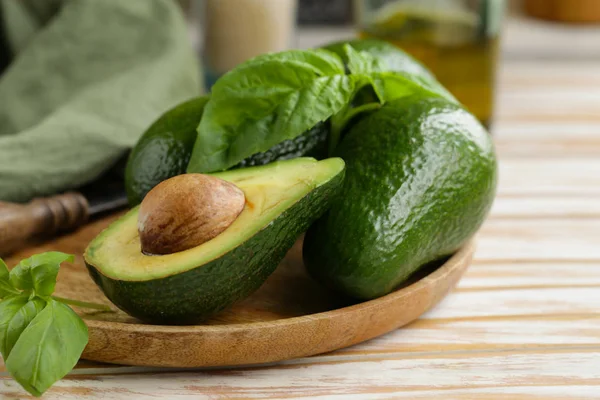 Natürliche Bio Avocado Für Eine Gesunde Ernährung — Stockfoto