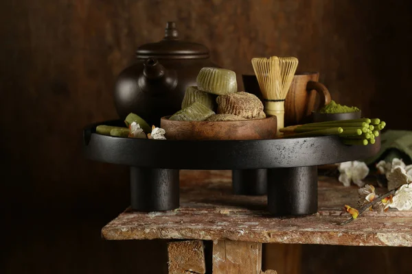 Japonês Doces Mochi Com Matcha Chá — Fotografia de Stock