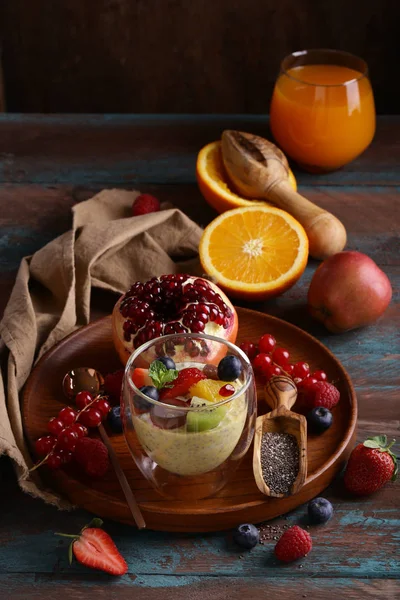 Budino Semi Chia Con Bacche Frutta Una Colazione Sana — Foto Stock