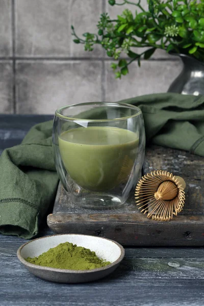 Зелений Японський Чай Мача Дерев Яному Столі — стокове фото