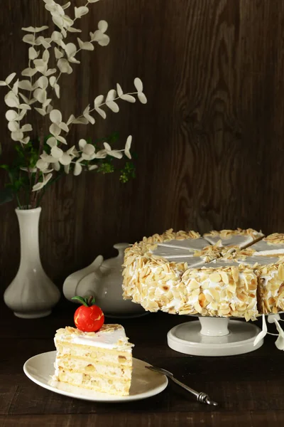 Sponge Cake Almond Cream Treats — Stock Photo, Image