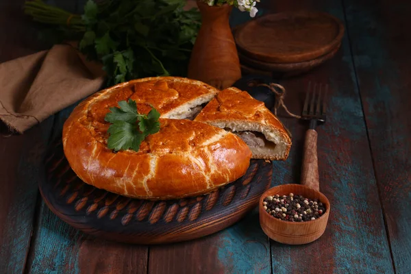 Homemade Meat Pie Lunch — Stock Photo, Image